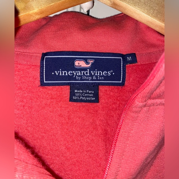 EUC Vineyard Vines quarterzip sweatshirt - Picture 3 of 5